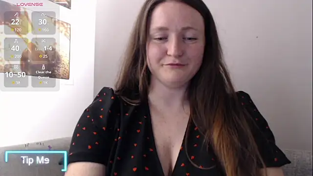 Snapshot of BustyBonnieUK chatting on February 2025 07:23:01 PM BustyBonnieUK online show from February 2025 07:23:01 PM