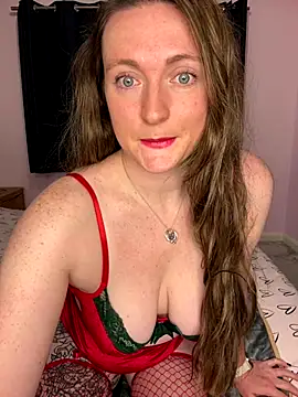 BustyBonnieUK online show from December 2025 10:43:01 AM