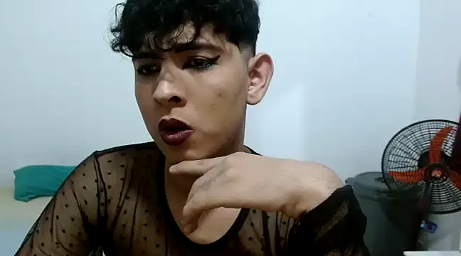 estefania224 online show from February 2025 10:39:02 AM