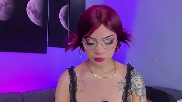maddy walker online show from June 2026 01:50:02 PM