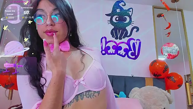 MadyJackson online show from October 2025 11:21:02 AM