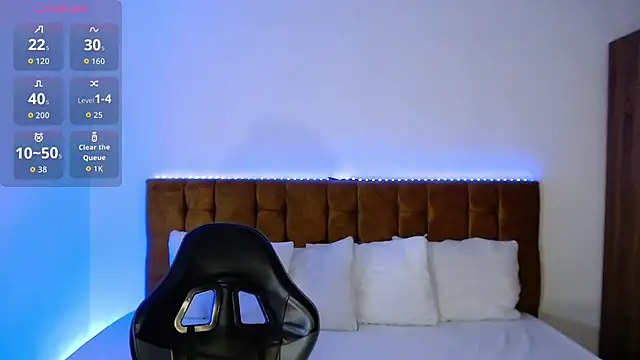 alexiaaross online show from October 2025 06:02:02 AM