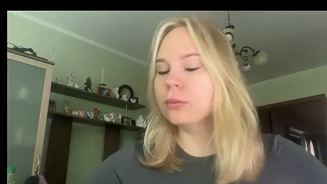 Thalia  Star online show from March 2026 06:30:01 AM