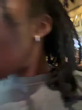 choclatepeaach online show from April 2026 07:45:01 PM