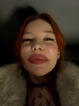 Snapshot of babydolll chatting on December 2024 11:02:01 PM babydolll online show from December 2024 11:02:01 PM