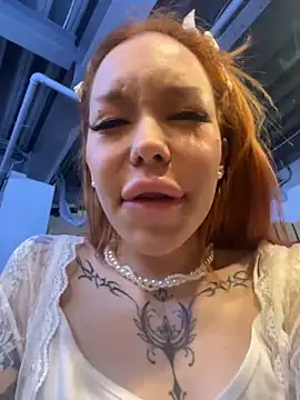 Snapshot of babydolll chatting on February 2025 04:13:02 PM babydolll online show from February 2025 04:13:02 PM