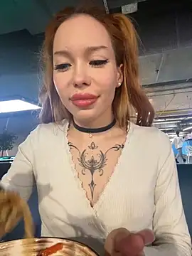 Snapshot of babydolll chatting on March 2025 07:06:01 PM babydolll online show from March 2025 07:06:01 PM