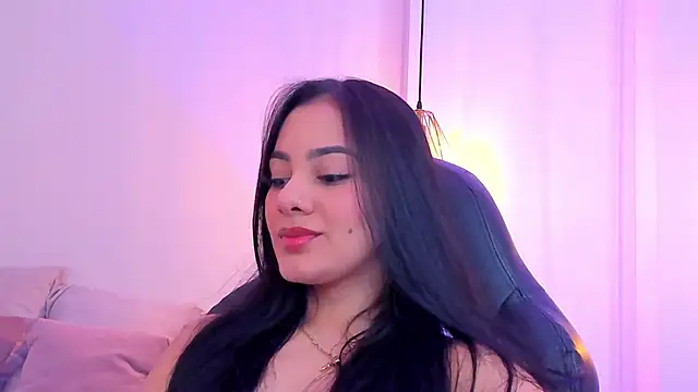 Snapshot of mallie_quinn chatting on February 2025 04:00:02 PM mallie quinn online show from February 2025 04:00:02 PM