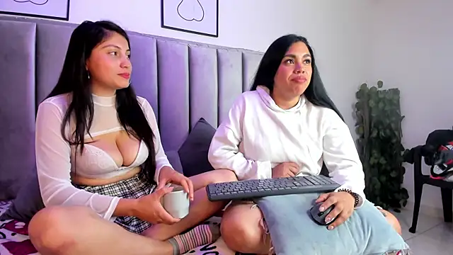 Laiia Page online show from March 2025 04:35:02 PM