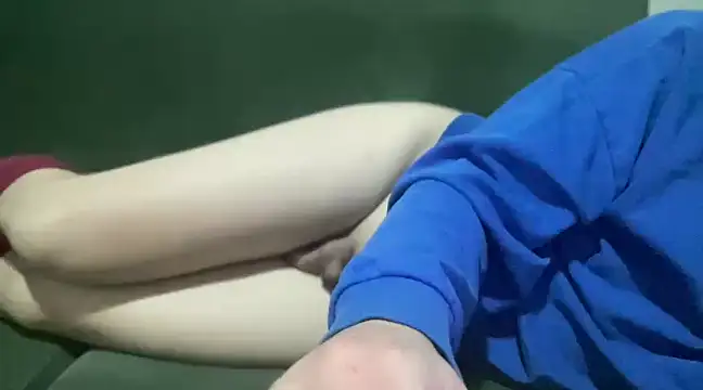 Snapshot of alarasissy chatting on February 2025 11:58:02 PM alarasissy online show from February 2025 11:58:02 PM