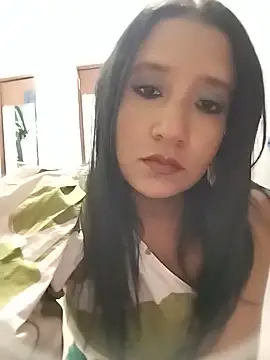 Snapshot of cami_victoria chatting on May 2026 07:31:01 PM cami victoria online show from May 2026 07:31:01 PM