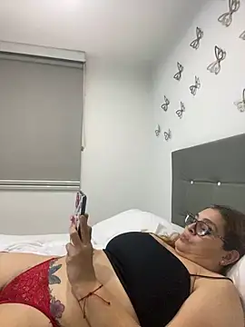 AntonellaAlondra4 online show from December 2024 04:34:02 AM