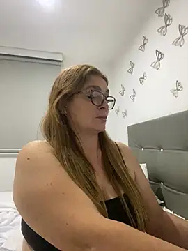 AntonellaAlondra4 online show from December 2024 07:28:01 AM