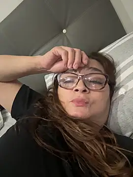 Snapshot of AntonellaAlondra4 chatting on October 2025 03:05:02 AM AntonellaAlondra4 online show from October 2025 03:05:02 AM