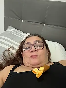 AntonellaAlondra4 online show from April 2026 11:59:01 AM