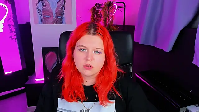 NielletaBlossom online show from December 2024 08:33:02 AM