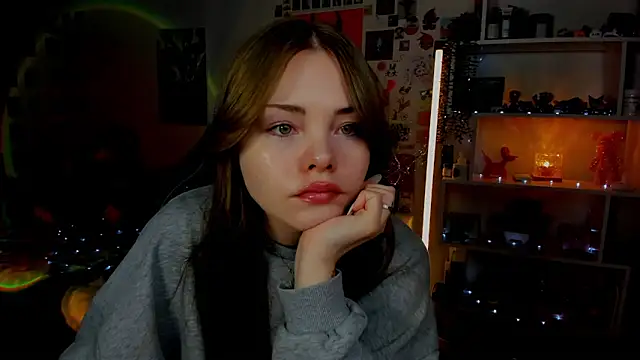 AkiraKatsu online show from April 2026 12:47:02 PM