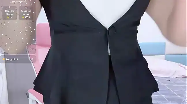 Snapshot of Qwi-V1 chatting on December 2024 10:58:02 PM Qwi-V1 online show from December 2024 10:58:02 PM