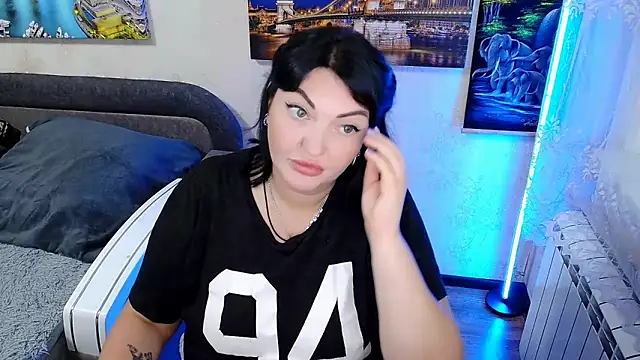 Lady Boom Wild  online show from September 2025 04:42:02 PM