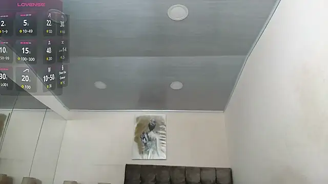 IssabellaJones online show from October 2025 02:41:01 AM