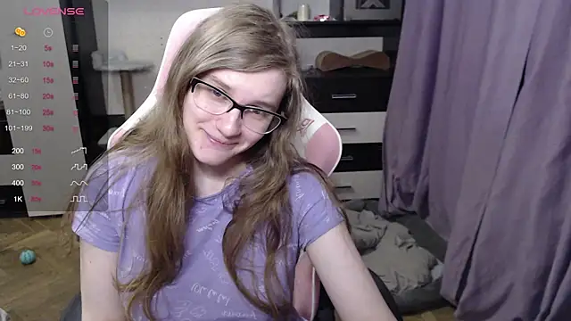 Snapshot of Tomato_Tease chatting on February 2025 09:04:02 PM Tomato Tease online show from February 2025 09:04:02 PM