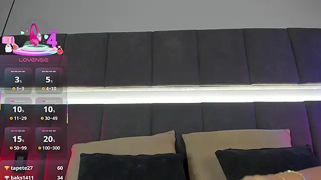Snapshot of nicolle_pierce chatting on March 2025 07:10:02 PM nicolle pierce online show from March 2025 07:10:02 PM