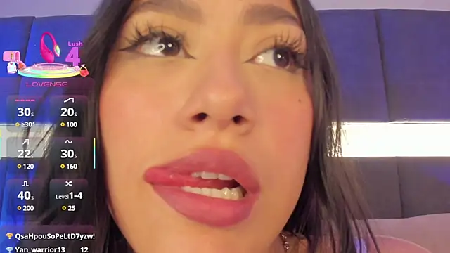 Snapshot of nicolle_pierce chatting on March 2025 06:43:02 PM nicolle pierce online show from March 2025 06:43:02 PM
