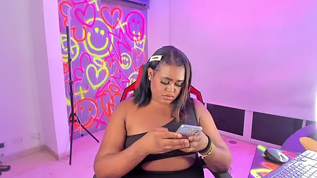 GEANNAROSE online show from January 2025 04:52:01 AM