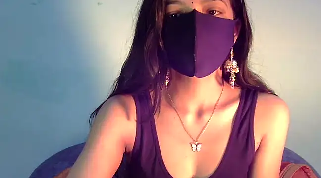 Cute Alaina online show from February 2025 01:00:01 AM
