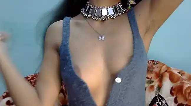Cute Alaina online show from February 2025 10:25:01 PM