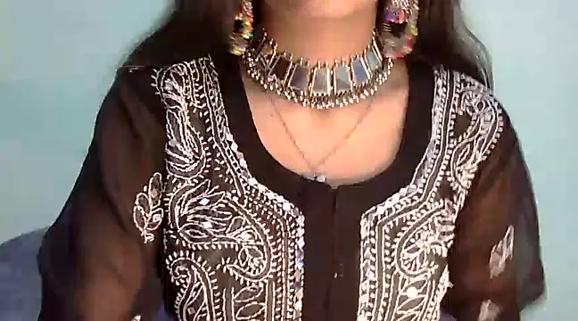 Cute Alaina online show from February 2025 03:48:01 AM
