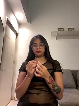 Snapshot of soygalaof chatting on November 2025 02:59:01 AM soygalaof online show from November 2025 02:59:01 AM