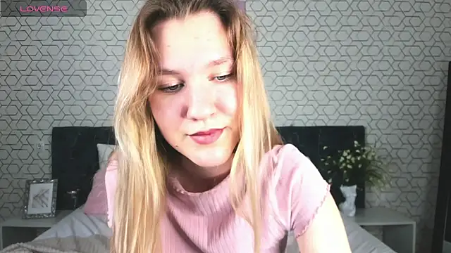 Mariel Brown online show from January 2025 05:59:02 PM