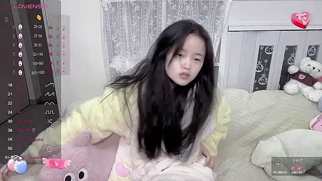 Mia-6688 online show from January 2025 12:46:02 PM