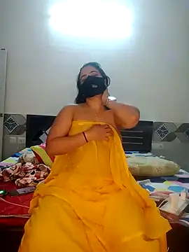 Snapshot of ZARINA_JACK chatting on December 2024 10:43:01 PM ZARINA JACK online show from December 2024 10:43:01 PM