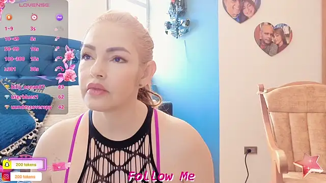 QueenYsuRey online show from January 2025 01:41:02 PM