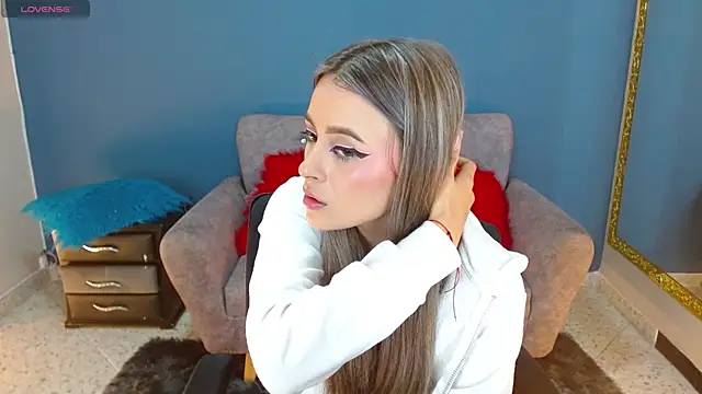 miacarperr1 online show from January 2025 01:18:01 AM