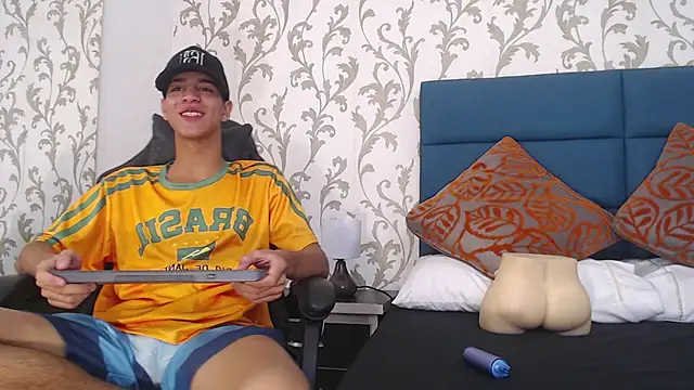 Tyler Rodriguez online show from February 2025 02:57:01 PM