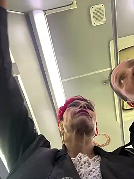 Snapshot of MireyaTorresGu chatting on January 2025 09:03:01 PM MireyaTorresGu online show from January 2025 09:03:01 PM