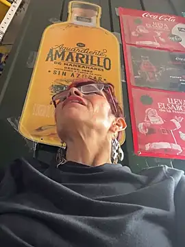 Snapshot of MireyaTorresGu chatting on January 2025 06:54:02 PM MireyaTorresGu online show from January 2025 06:54:02 PM