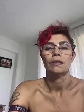 Snapshot of MireyaTorresGu chatting on January 2025 08:48:01 PM MireyaTorresGu online show from January 2025 08:48:01 PM