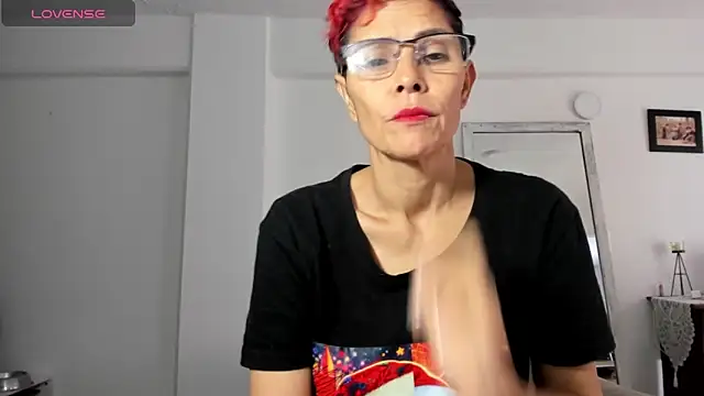 Snapshot of MireyaTorresGu chatting on February 2025 02:09:02 PM MireyaTorresGu online show from February 2025 02:09:02 PM