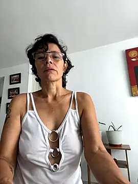 Snapshot of MireyaTorresGu chatting on October 2025 02:46:02 PM MireyaTorresGu online show from October 2025 02:46:02 PM