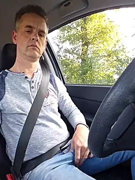 Hectorthyssen1 online show from September 2025 02:44:02 PM