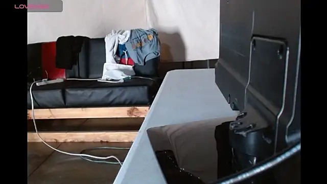 Snapshot of 69vivian chatting on December 2024 09:39:01 PM 69vivian online show from December 2024 09:39:01 PM