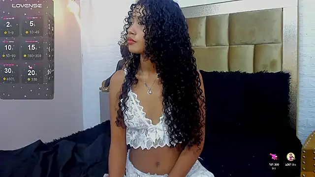 Snapshot of Salome_Williamss chatting on December 2024 07:45:01 PM Salome Williamss online show from December 2024 07:45:01 PM