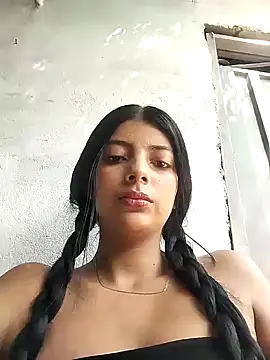 Baby Niels online show from January 2025 05:22:02 PM