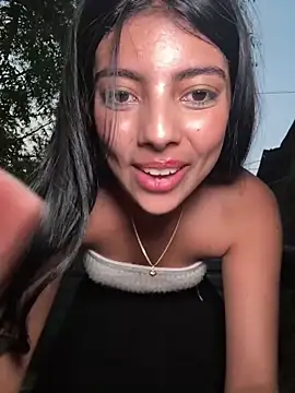 Baby Niels online show from March 2025 11:12:01 PM