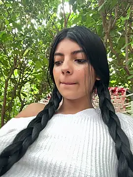 Baby Niels online show from March 2025 02:41:01 PM