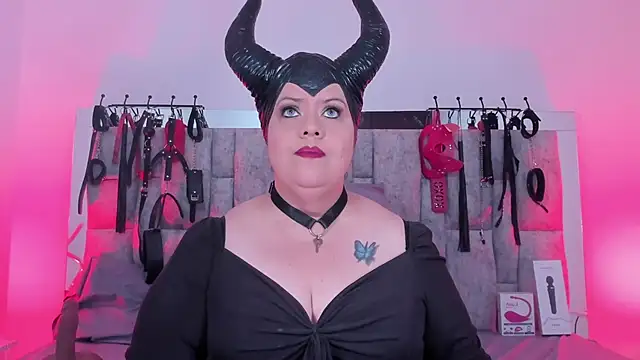 vanessa moka online show from March 2025 03:24:02 PM